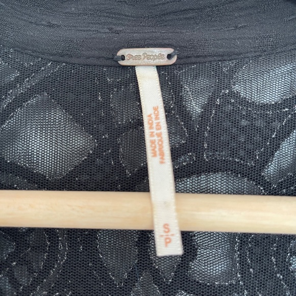 Free People Blouse with Metallic Silver Embroidery Sz S Gently Used - Picture 2 of 6